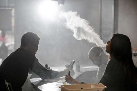 FDA to Crackdown on Unauthorized Flavored E-Cigarettes
