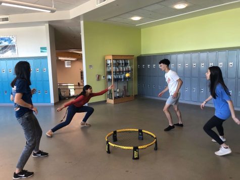 CVHS Students play spikeball during lunch.