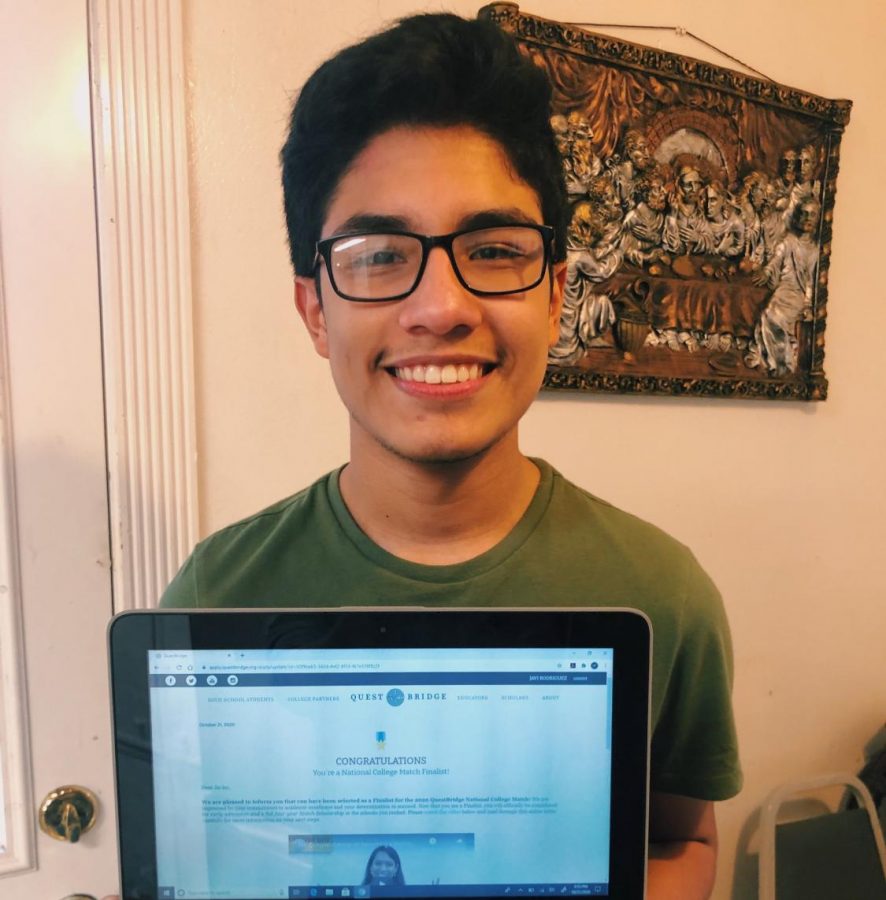 Javier Rodriguez displays his congratulatory email letter from Questbridge Scholarship, showing he is a 2020 recipient. 